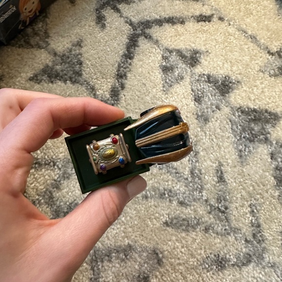 Marvel Avengers Hot Wheels Character Cars - Picture 13 of 13